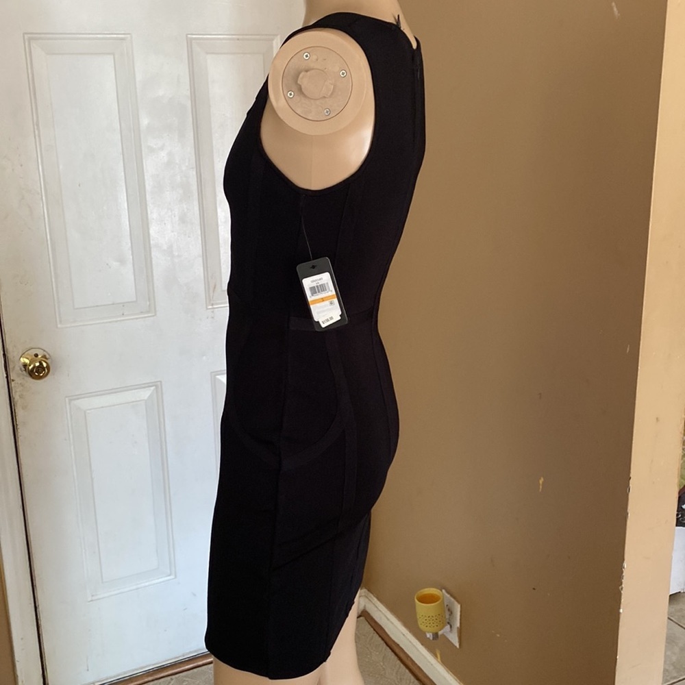Guess fitted NWT dress cb - Picture 5 of 9